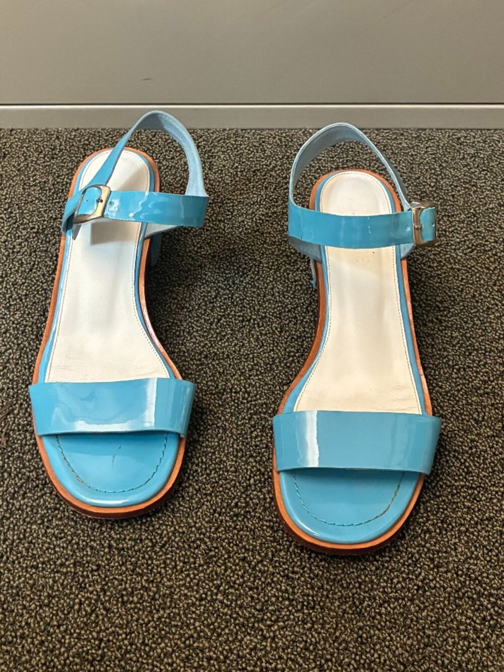 Blue patent leather sandals, No. 6 store, size